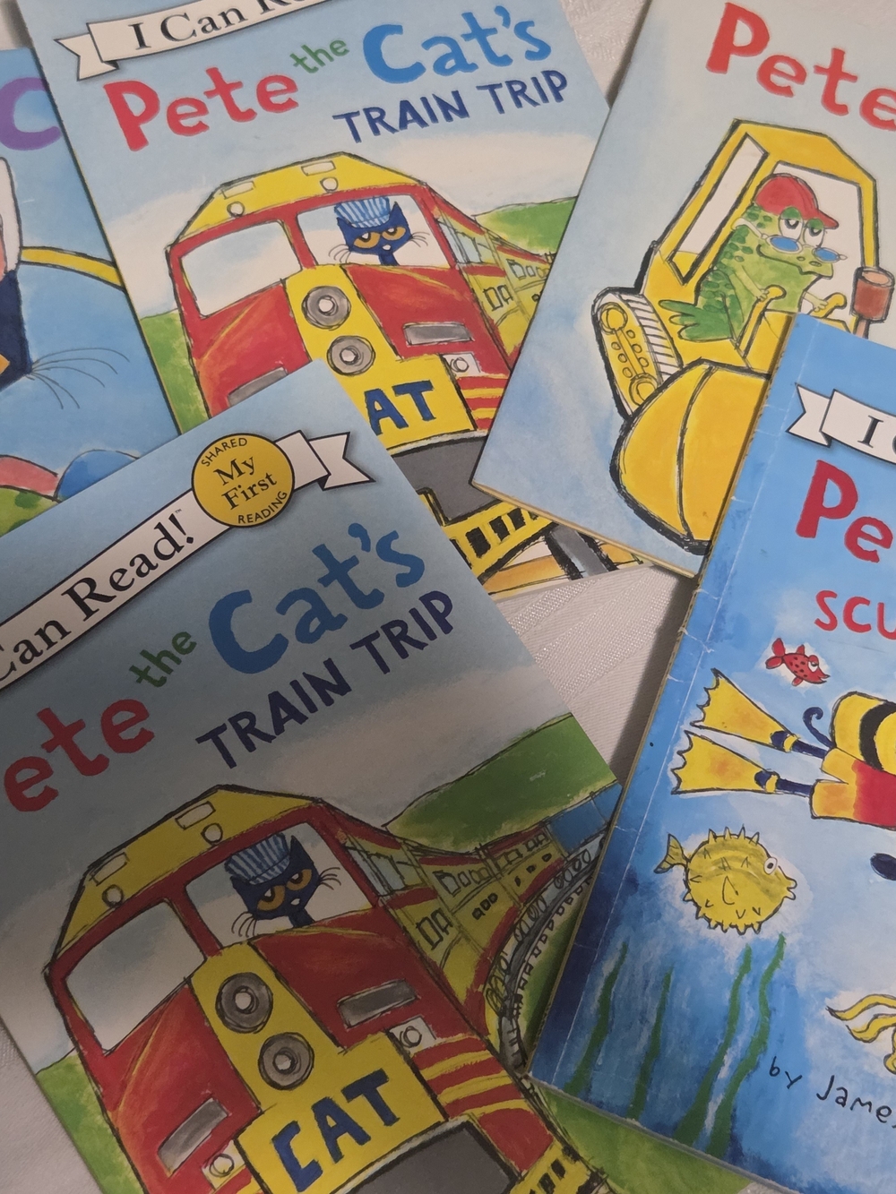 Lot Of 8 Pete The Cat Books Scholastic And I Can Read